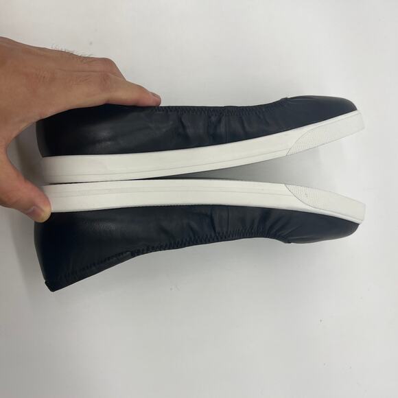 Lori Goldstein Collection Slip On Size 8 M Leather Flat with Elastic Black - Picture 5 of 10